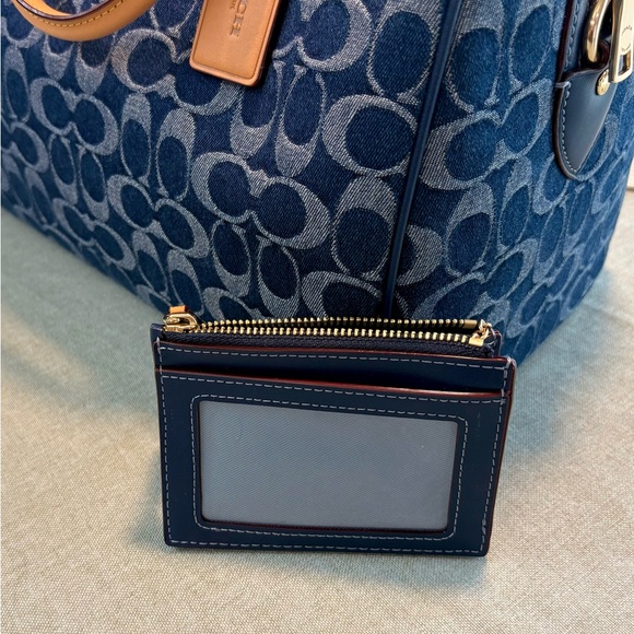 Coach Large Rowan-Denim - Picture 11 of 13